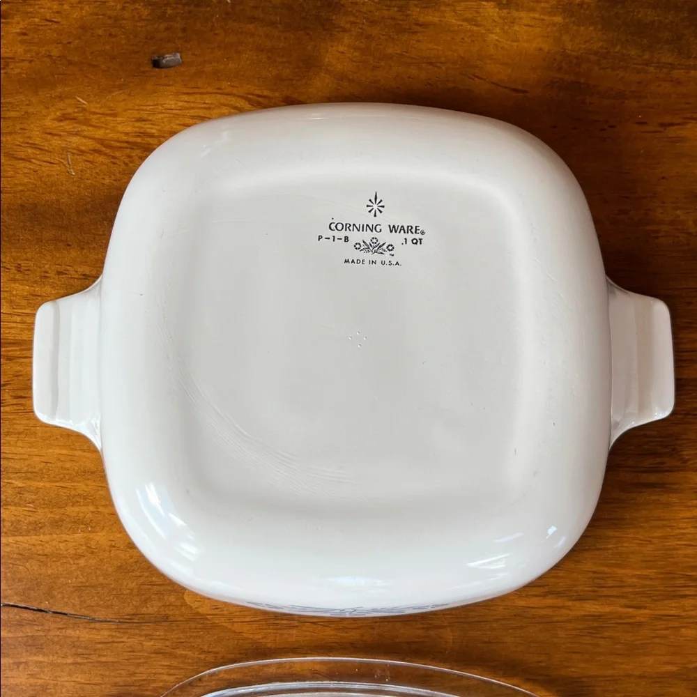 Corningware Casserole Dish P-1-B & Glass Lid 1 Qt Blue Cornflower